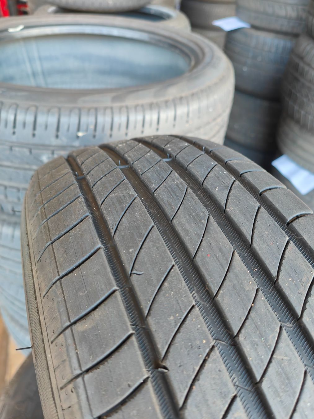 Michelin Pneus & Kompletträder: 195/65 R15 Sommerreifen – Gebraucht aus Oberengstringen von Reifen-Lagerverkauf 4