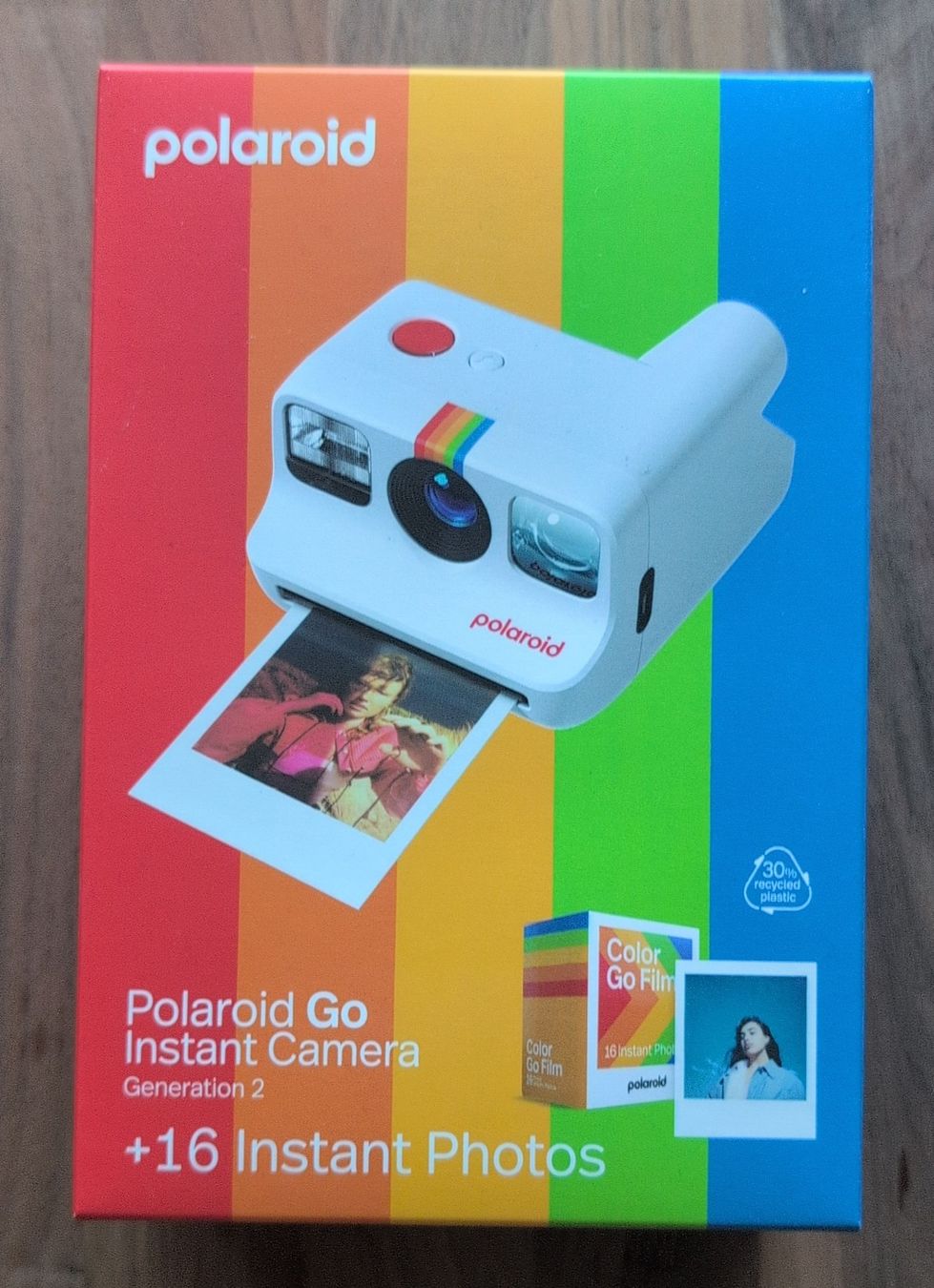 Polaroid Kamera: Polaroid Go Instant Camera Generation 2 – Neu und originalverpackt aus Zürich von ian_s