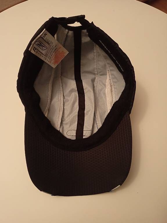 Chapeaux, bonnets & casquettes: Reebok Running Cap – D'occasion à Altdorf UR par sportlife 1