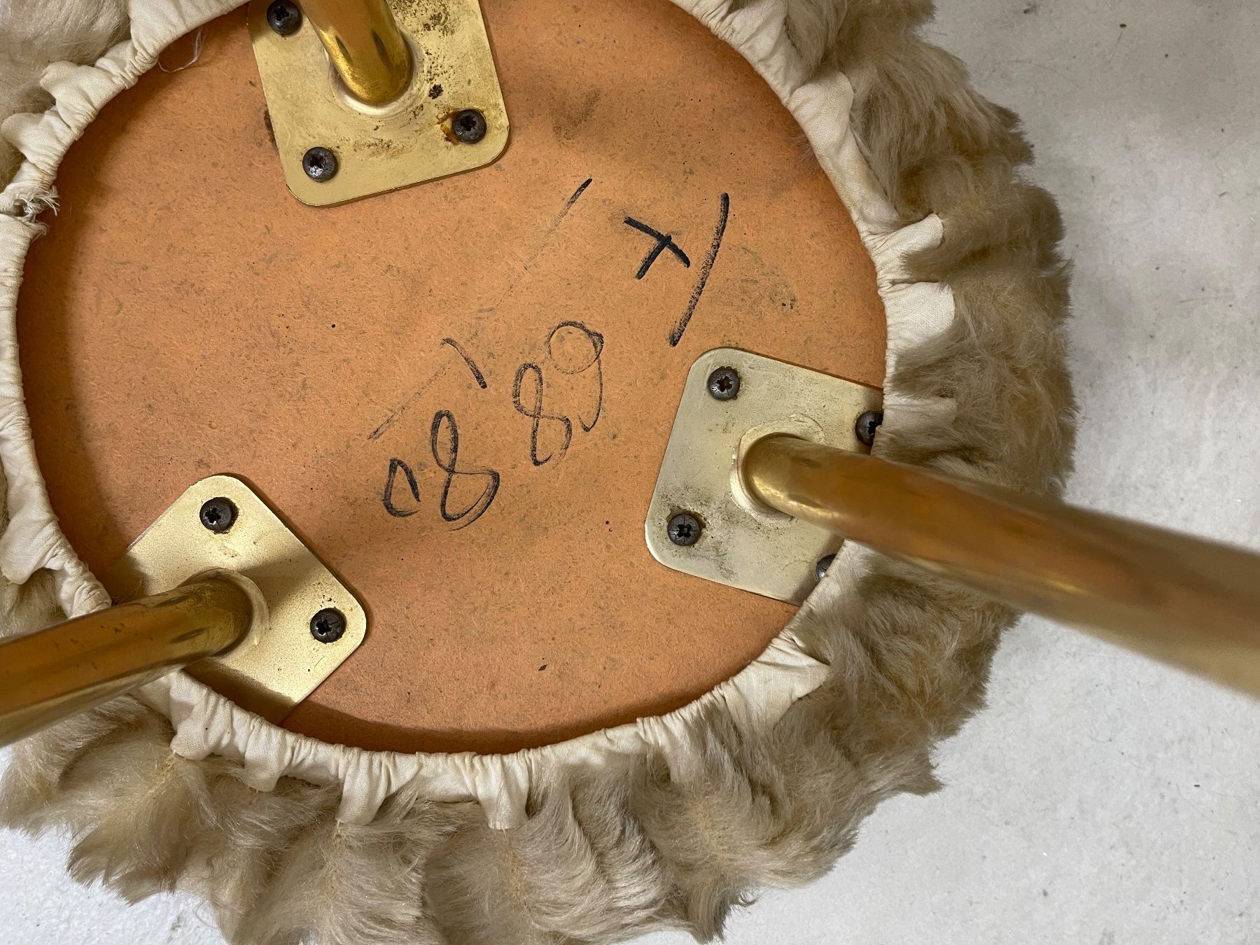 Hocker: 60er Jahre ORGINAL runder Hocker – Gebraucht aus Reinach BL von lykaste 4