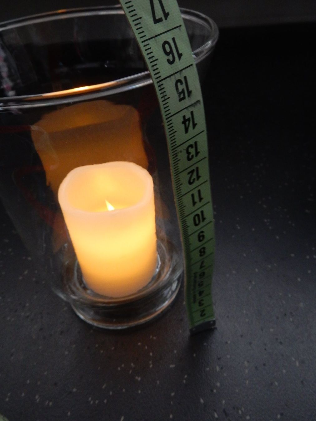 Portacandele: klassisches Windlicht Glasbehälter 15cm Kerzenständer – Usato da Jona venduto da simongarden 4