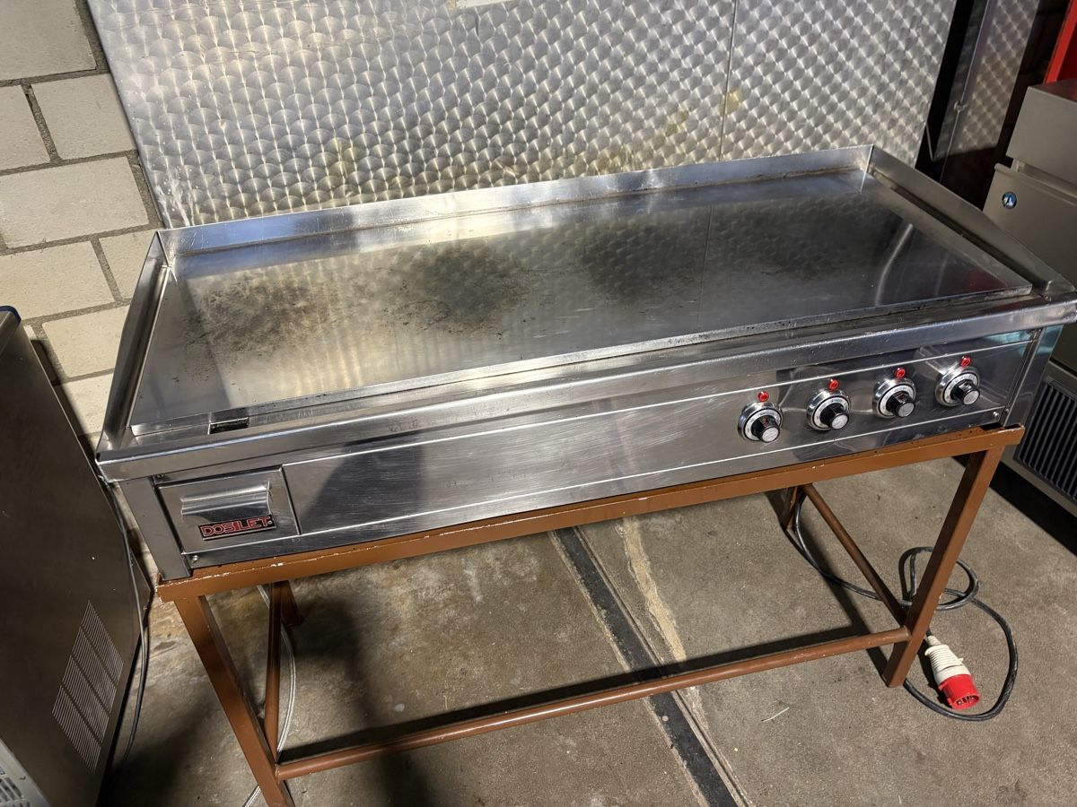 Griglie: Professionelle Edelstahl Grillplatte – Usato da Wohlen AG venduto da Moh80 9