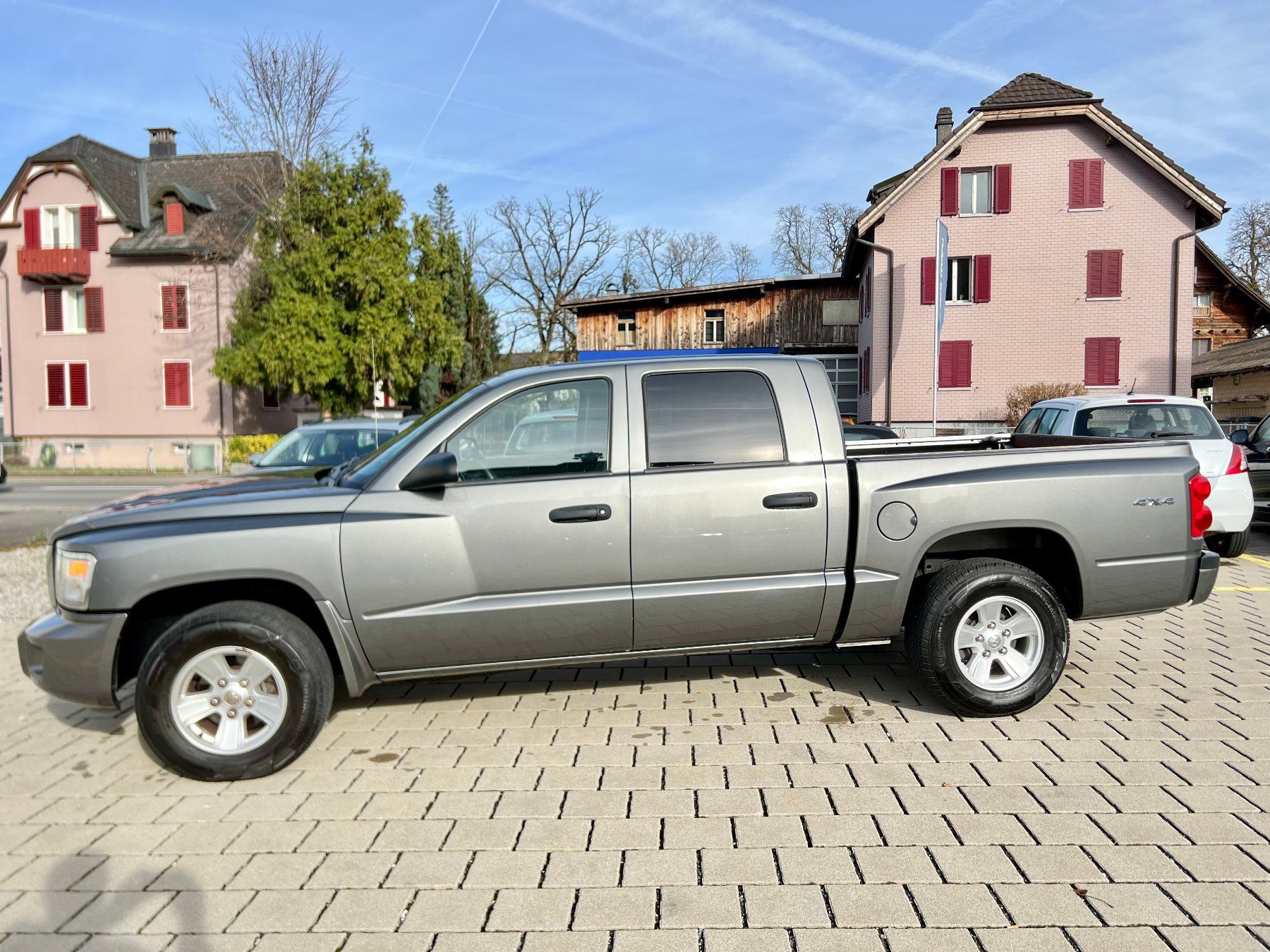 Véhicules utilitaires: Dodge Dakota 3.5T Anhängelast – D'occasion à Siebnen par Auto007 2
