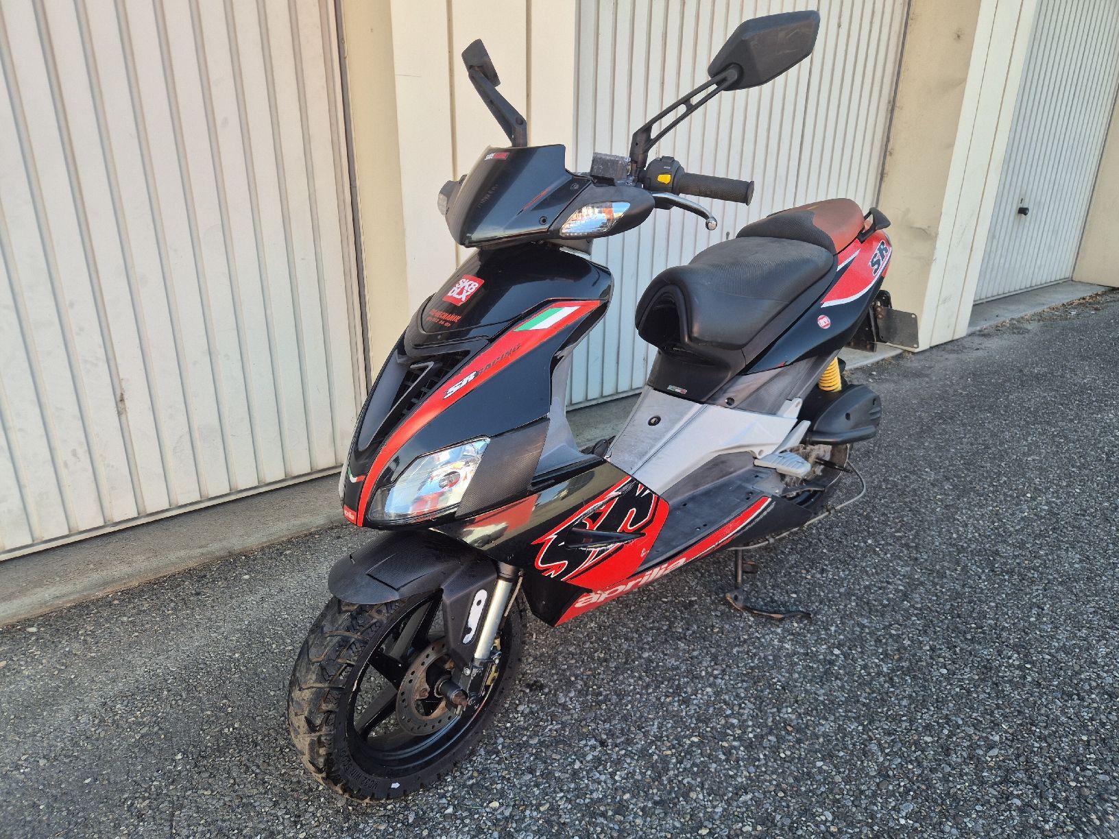 Aprilia Scooters: Aprilia SR50 – Defekt aus Grenchen von Supermotto 1