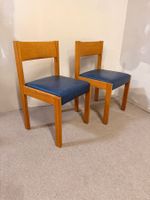 2er Set Holzstühle mit blauen Sitzflächen, Esszimmerstühle