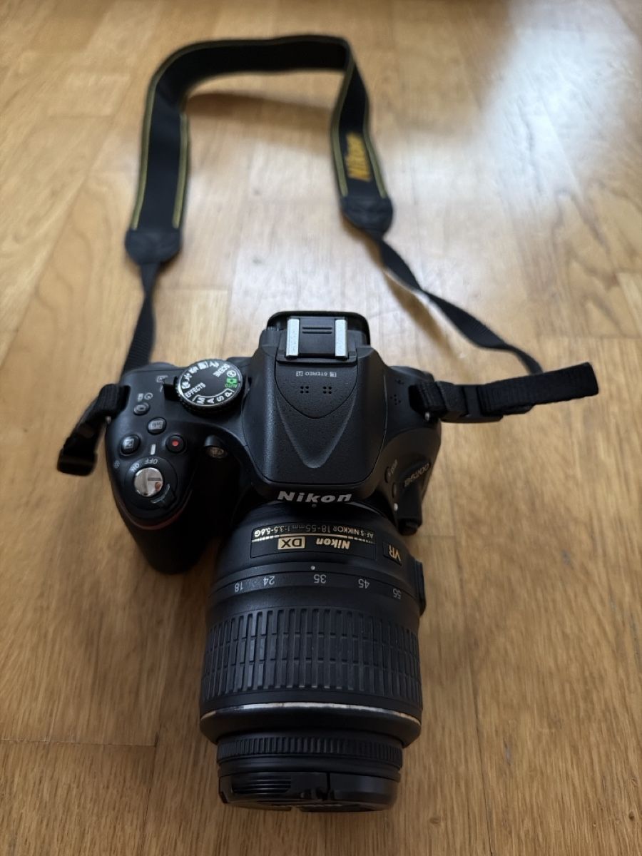 Nikon Fotocamera: Nikon - D5200 - Neuwertig – Usato da Zürich venduto da sunnycyde