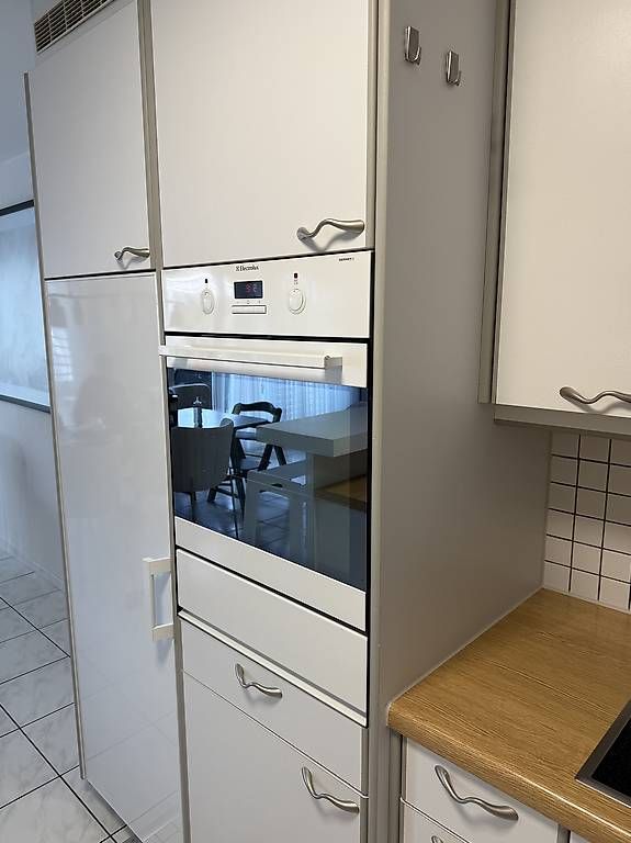 Komplettküchen: Kostenlose Einbauküche mit Electrolux-Geräten – Gebraucht aus Grenchen von ozan_37 1