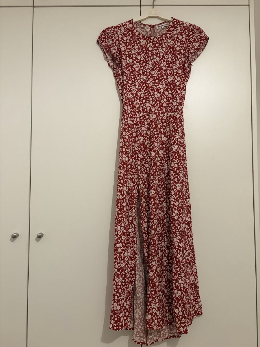 Reformation Vestiti: Reformation Summer Midi Dress – Usato da St.Josefen venduto da lop_lh8d 4