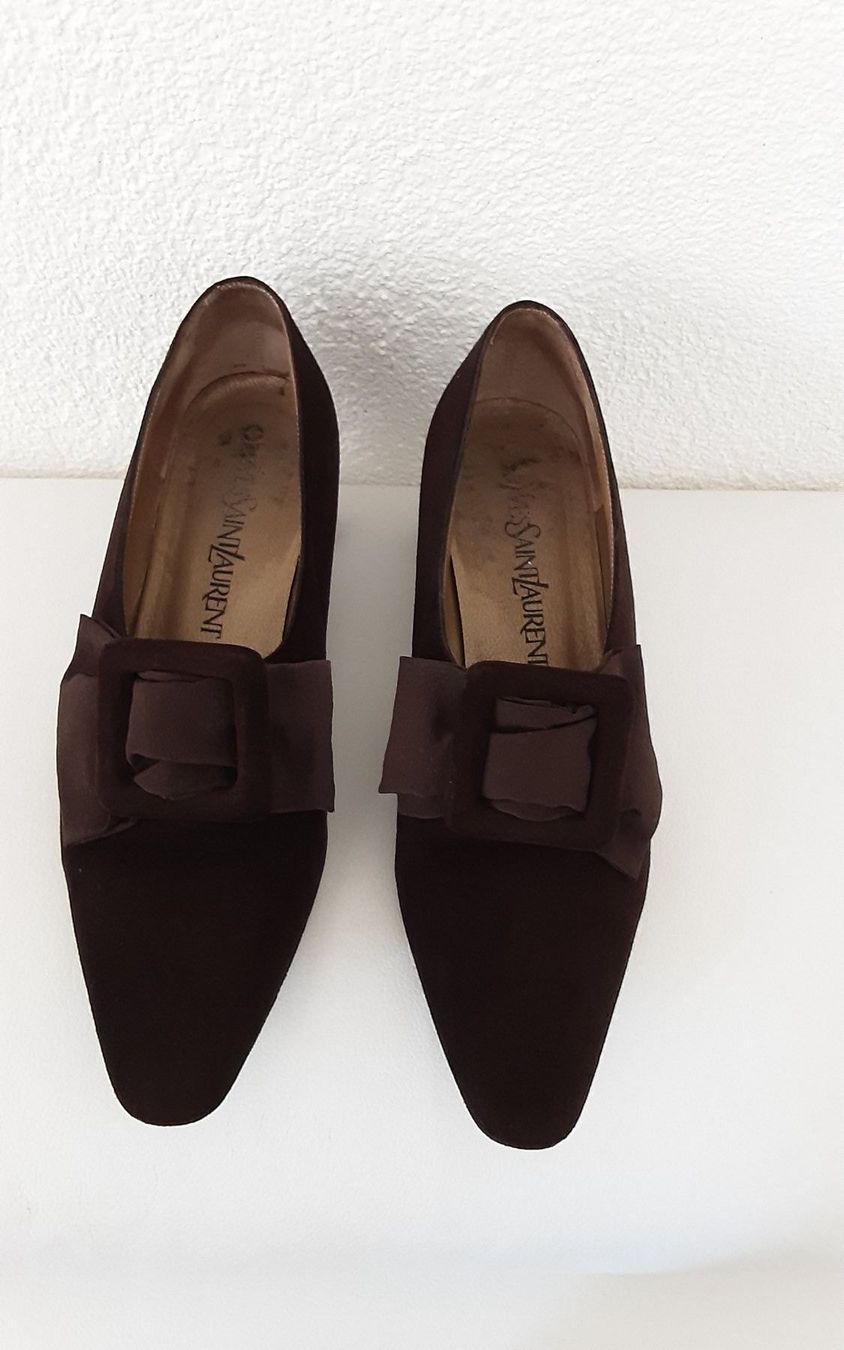 Saint Laurent Scarpe da donna: Yves Saint Laurent, 37, escarpin, daim – Usato da Neuchâtel venduto da Virgule50 1