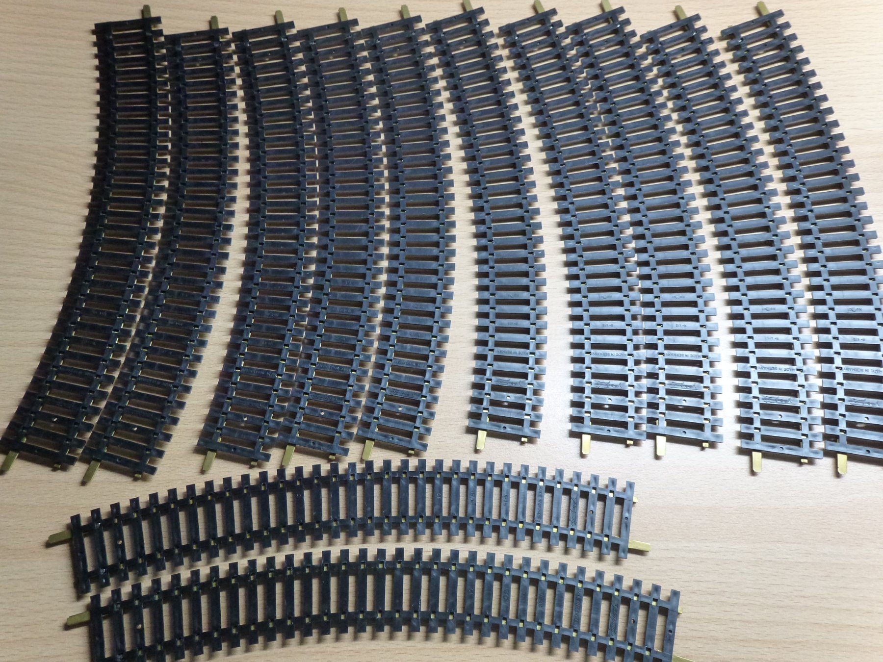 Fleischmann Modellini di ferrovie: Fleischmann 12x6030 – Nuovo (secondo la descrizione) da Hombrechtikon venduto da Se9 4