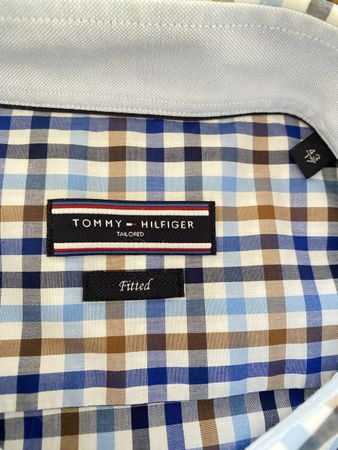 Neues Tommy Hilfiger  Herren Hemd, Grösse 43,  , Kariert