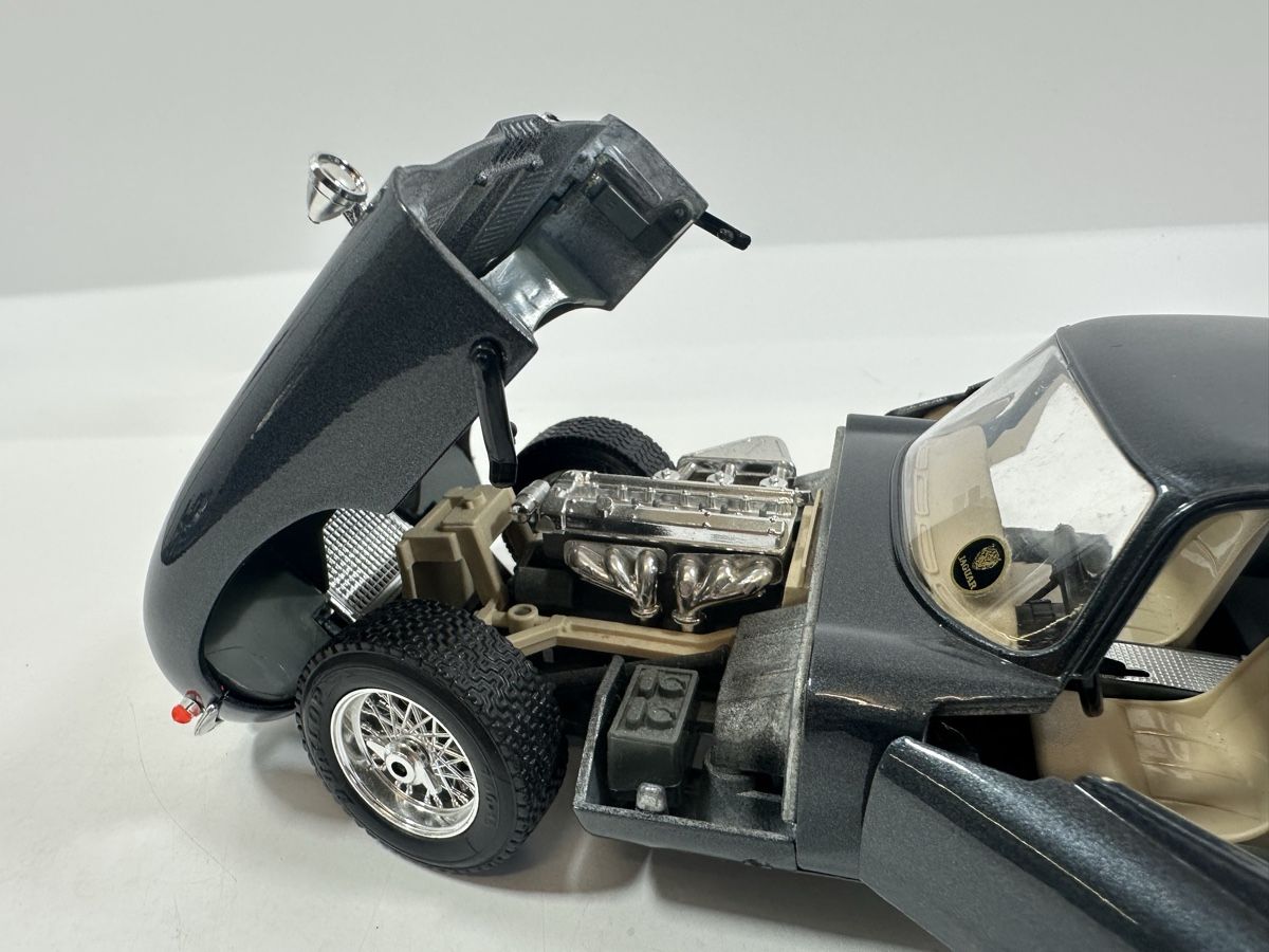Jaguar Modellini d'auto: 1961 Jaguar E Type 1:18, dunkelgrau, BBURAGO – Nuovo (secondo la descrizione) da Zofingen venduto da rf9_x2xt 7