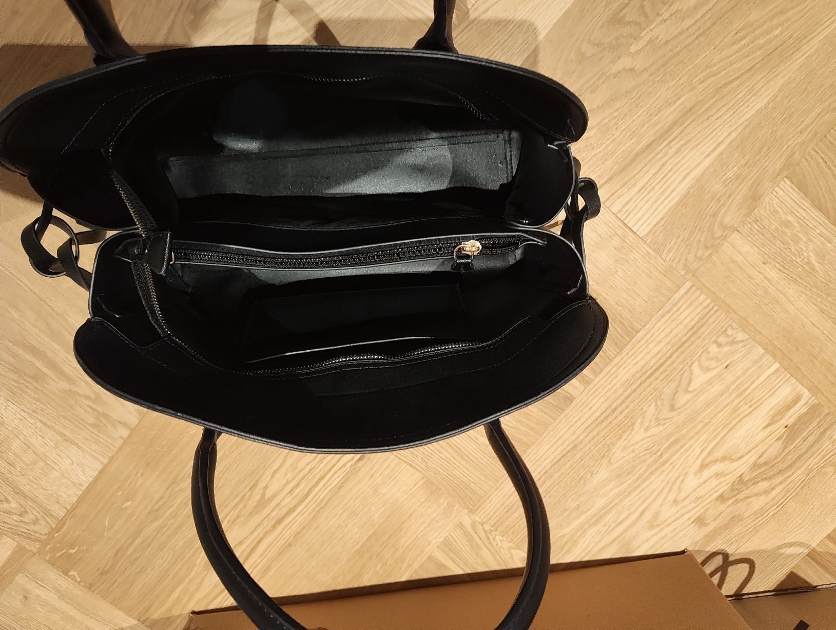 Valentino Borse da donna: Shopper von Valentino – Usato da Othmarsingen venduto da van_h5yh 3