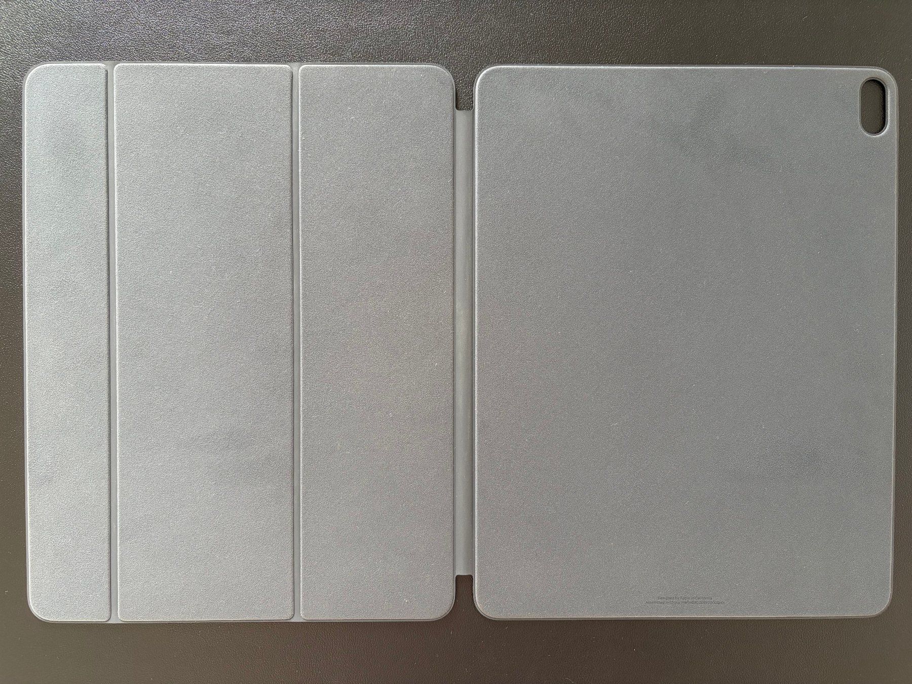 Apple Covers & Borse: Apple Smart Folio, iPad Air 13 2024, 2025 – Usato da Seon venduto da pav_dcw2 1