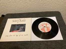 Siouxsie And The Banshees - Song From The Edge Of The World