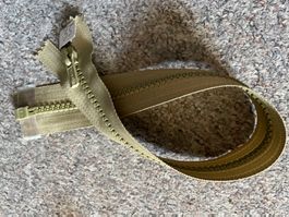 Reissverschluss grün arme grün 45 cm teilbar 26b
