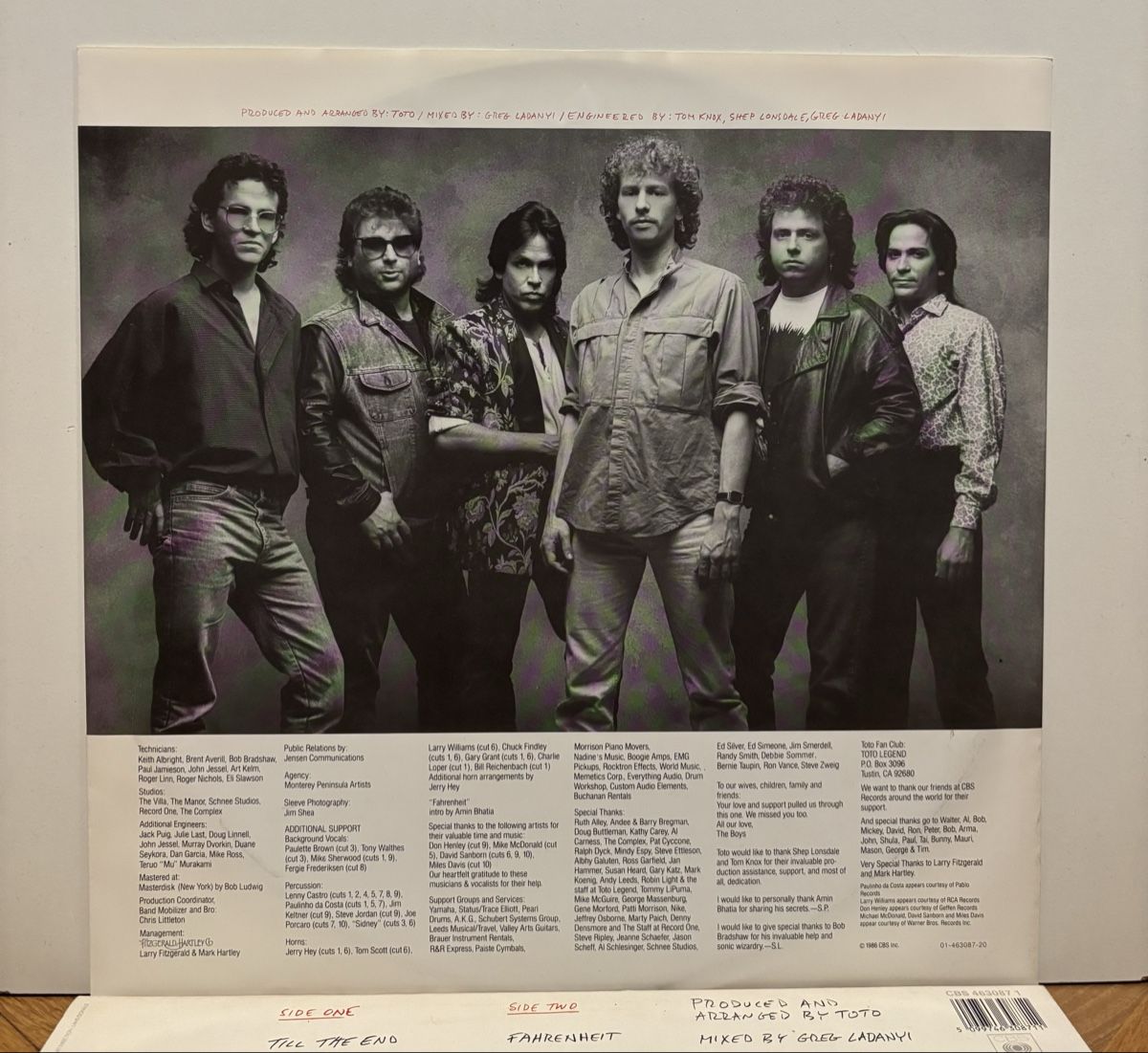 Dischi in vinile: Toto - Fahrenheit LP EX/EX – Usato da Neuchâtel venduto da Deivid2 3