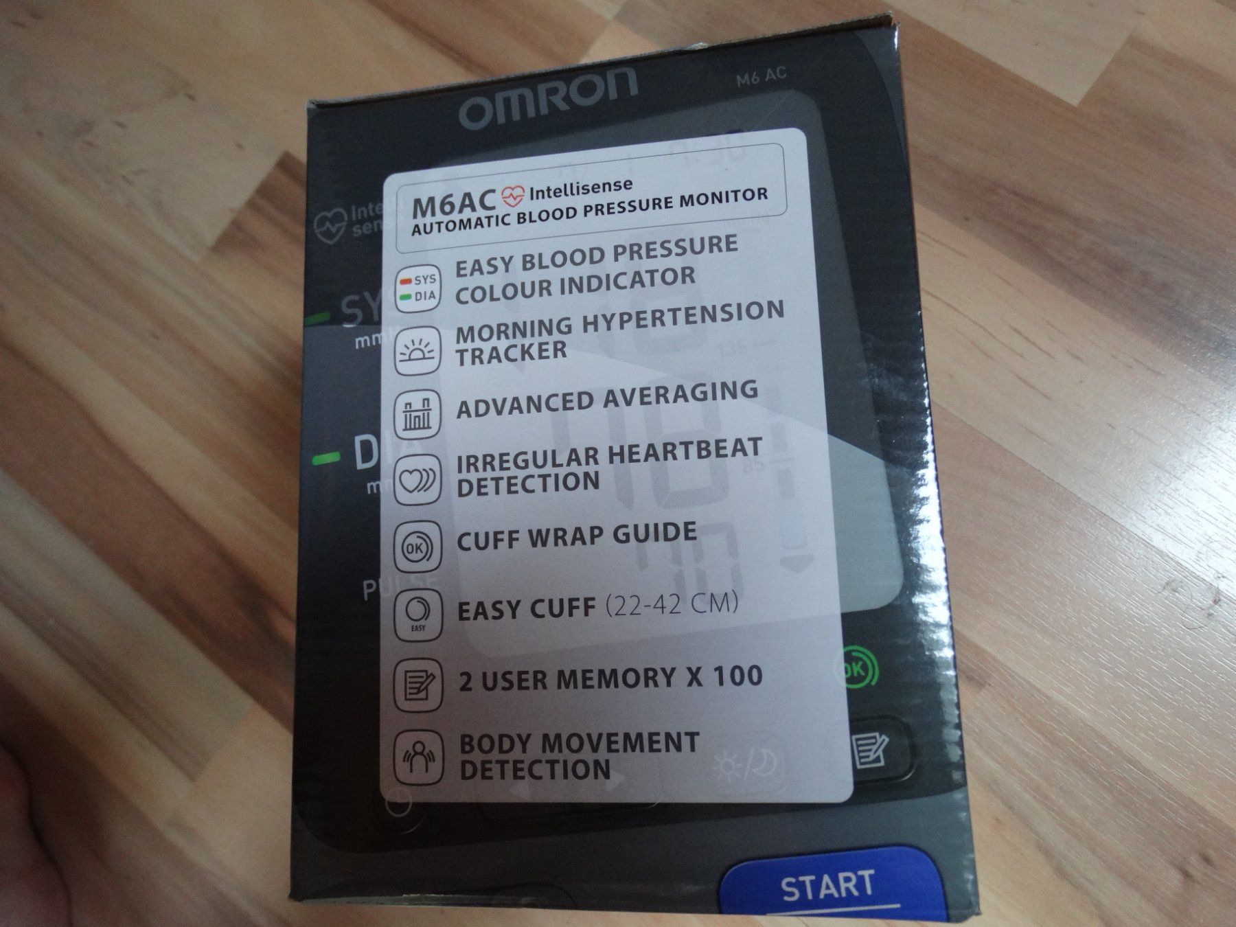 Omron Attrezzature mediche: OMRON M6 AC Intelisense - Blutdruckmessgerät – Usato da Seon venduto da Hl5703 4