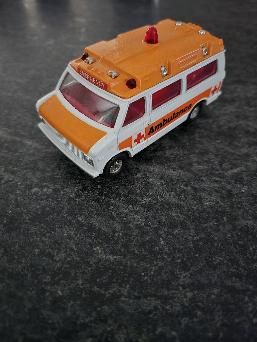Corgi Toys Modellini d'auto: Corgi Toys Chevy Van Ambulance – Usato da Weiach venduto da KissGearSwiss96 1