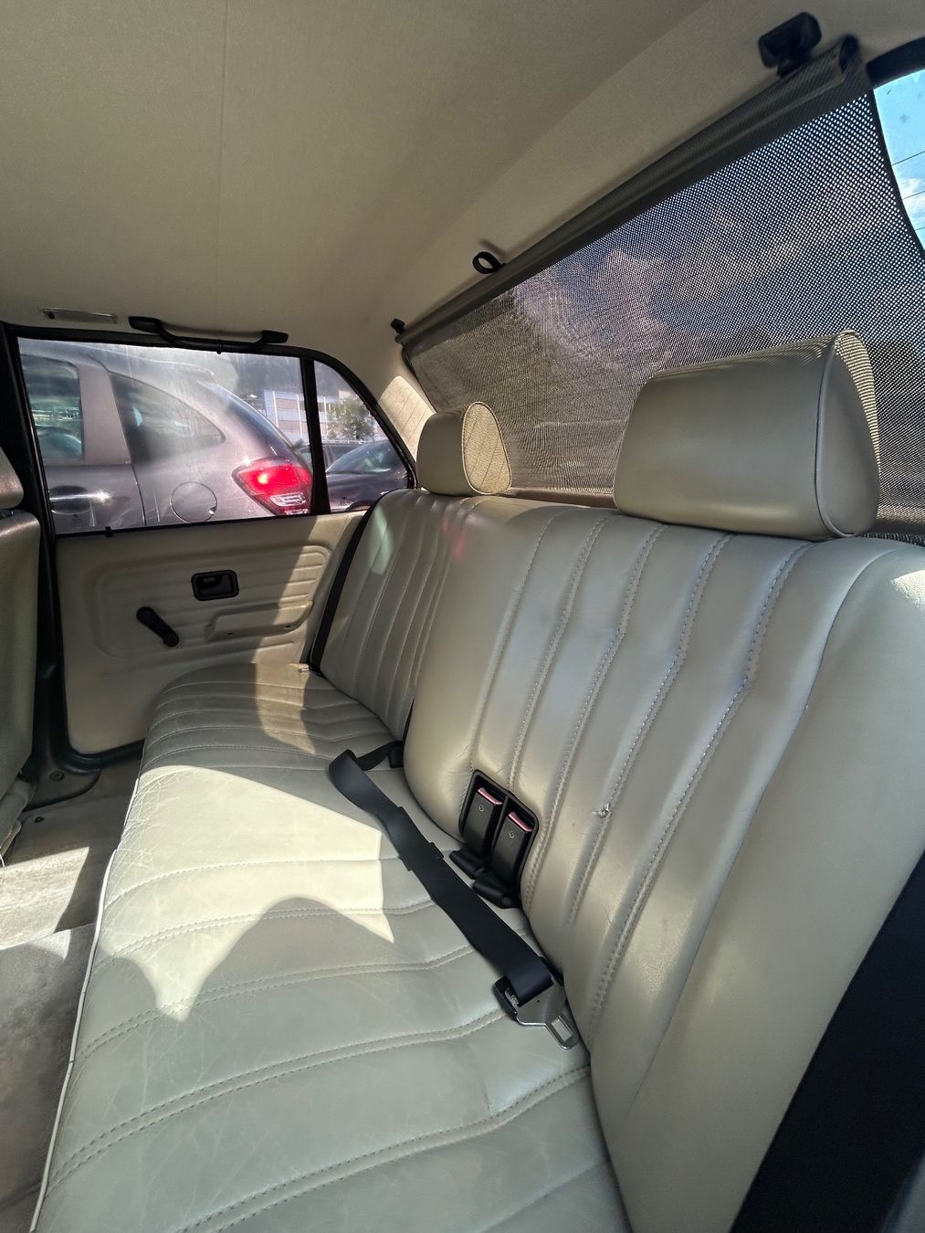 BMW Automobili: BMW E30 318i – Usato da Domat/Ems venduto da WatchmeSa 4