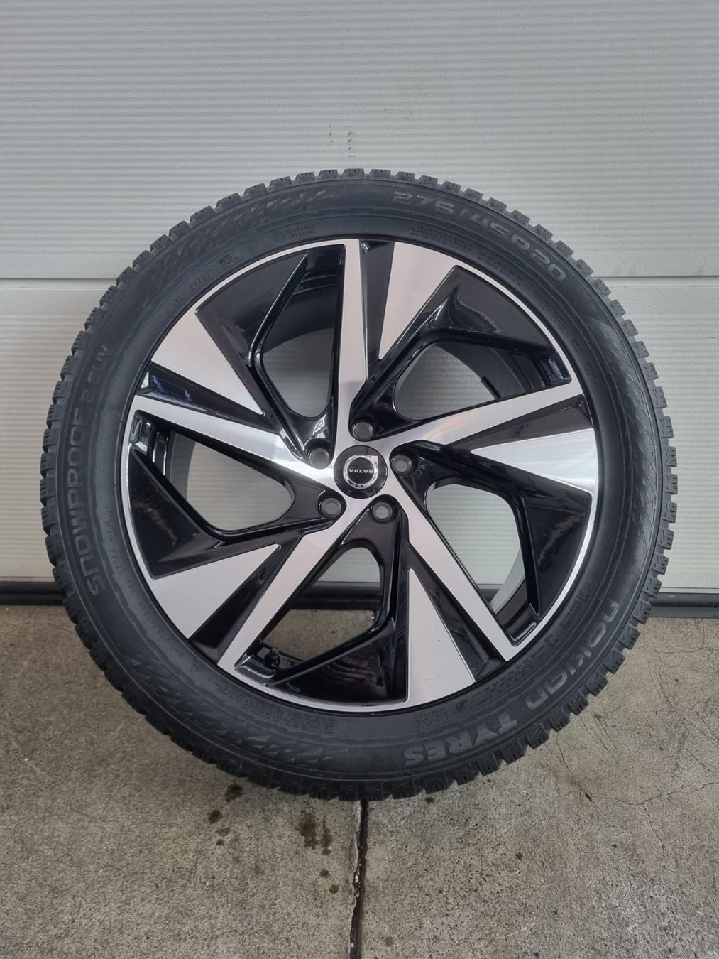Volvo Pneumatici & Ruote complete: Volvo XC60 Winterräder 20 Zoll – Usato da Kirchdorf AG venduto da Cartastic_AG 3