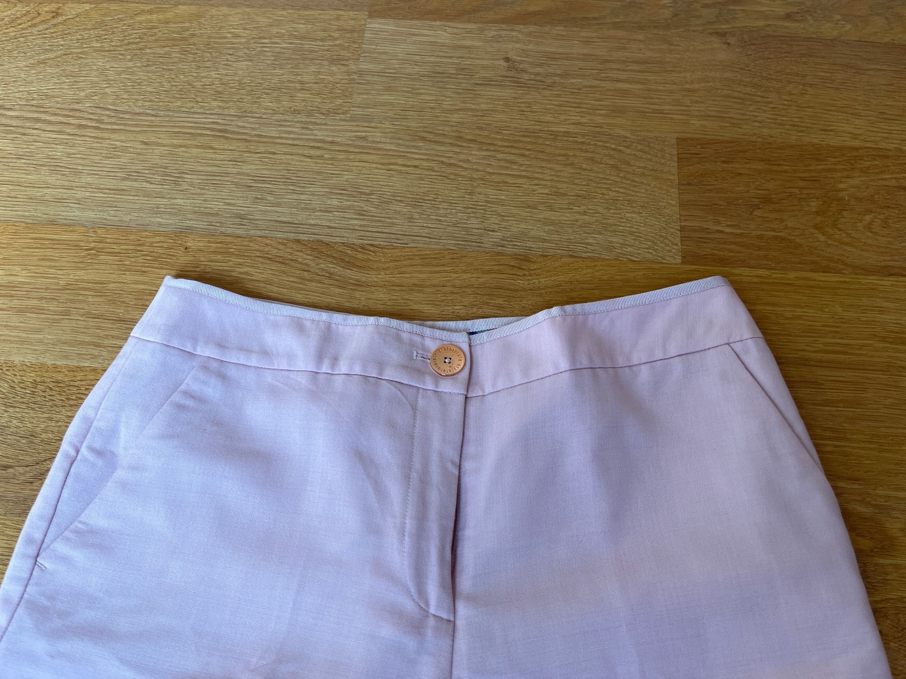Pantaloni: Pantalon Ted Baker taille 1 – Usato da Genève venduto da fyshbird 1