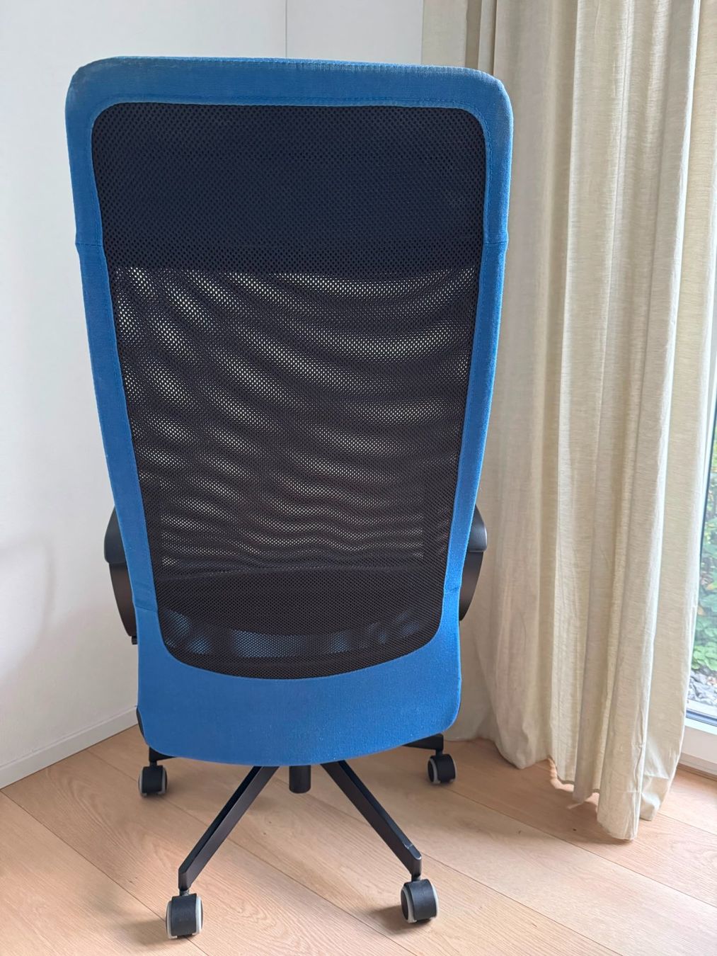 Ikea Stühle: Bürostuhl blau – Gebraucht aus Glarus von seb_xm2y 1