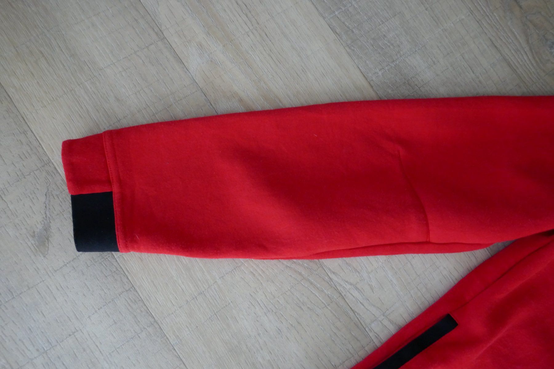 Nike Giacche: Nike Jacke / Sportjacke Gr. M, rot – Usato da Port venduto da uzuku 4