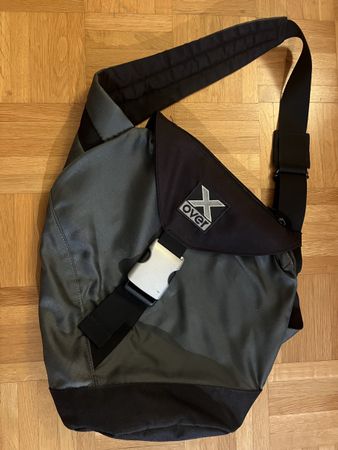 Umhängetasche X-Over, Bodybag schwarz/grau