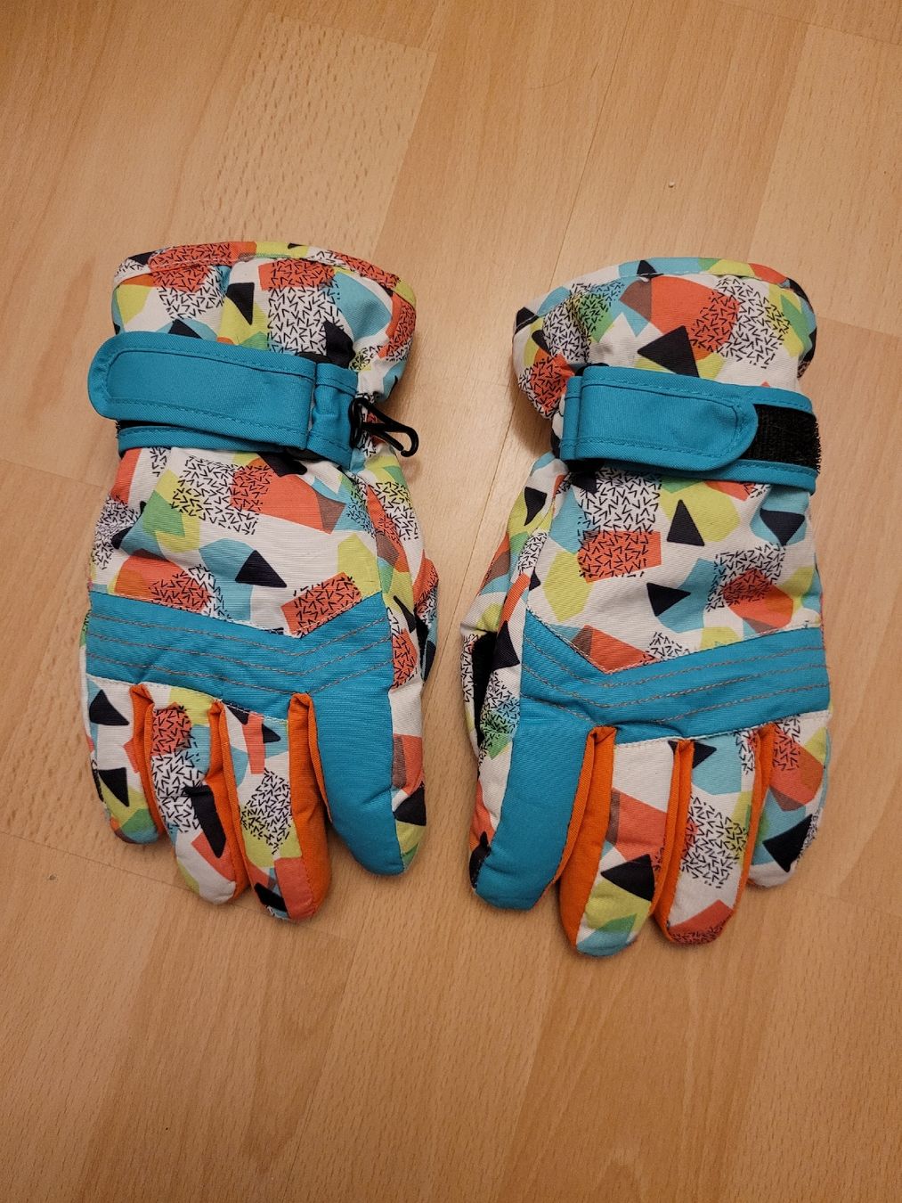 Gants: Handschuhe – D'occasion à Inwil par Flower2325