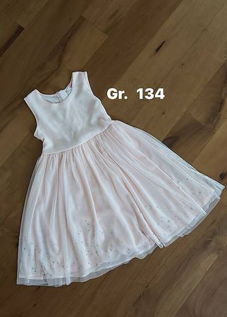 Festkleid / leichtes Sommerkleid zartrosa Gr. 134