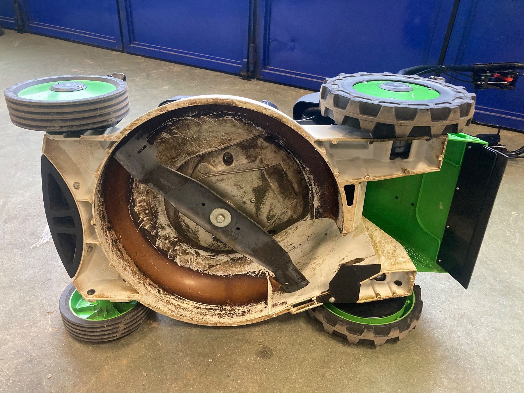 Rasenmäher: Rasenmäher Etesia Prp 53 LH2 – Gebraucht aus Lanzenhäusern von Lanzemech 7