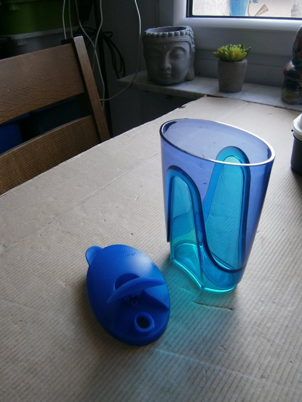 Tupperware Contenitori & Simili: Tupperware 1 Stück mit Deckel Kruglein – Usato da Pratteln venduto da 66werni 2