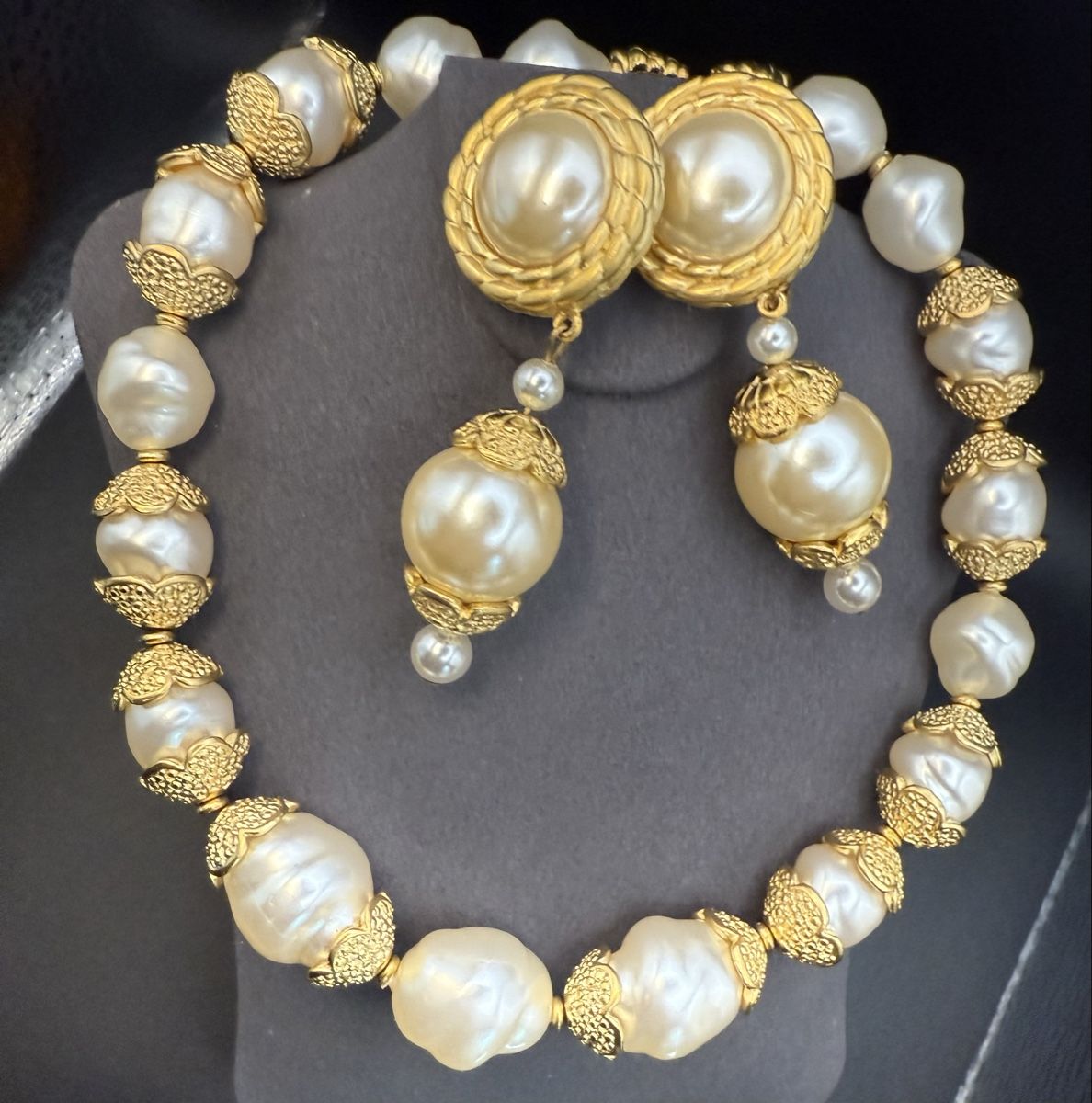 Catenine: Vintage Halskette und Ohrringe mit Perlen – Usato da Lamone venduto da LaCantinaMagica