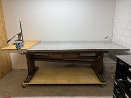  Werkbank, L 2.45m / B 1m / H 80 cm