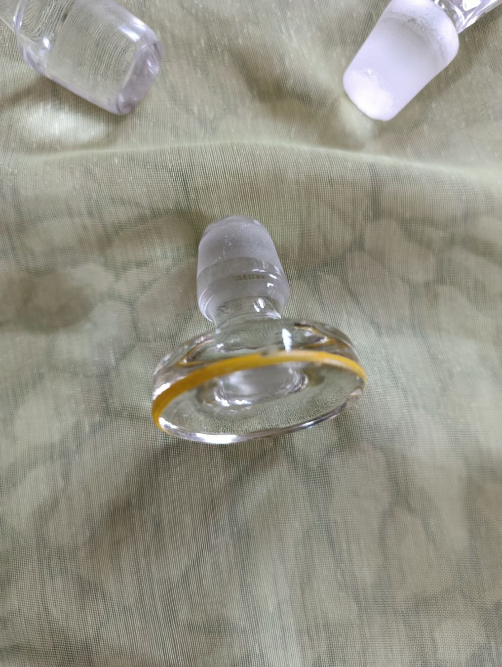 Tire-bouchons & Bouchons: bouchons bouteille verre  – D'occasion à Monthey par 04Elisa 4