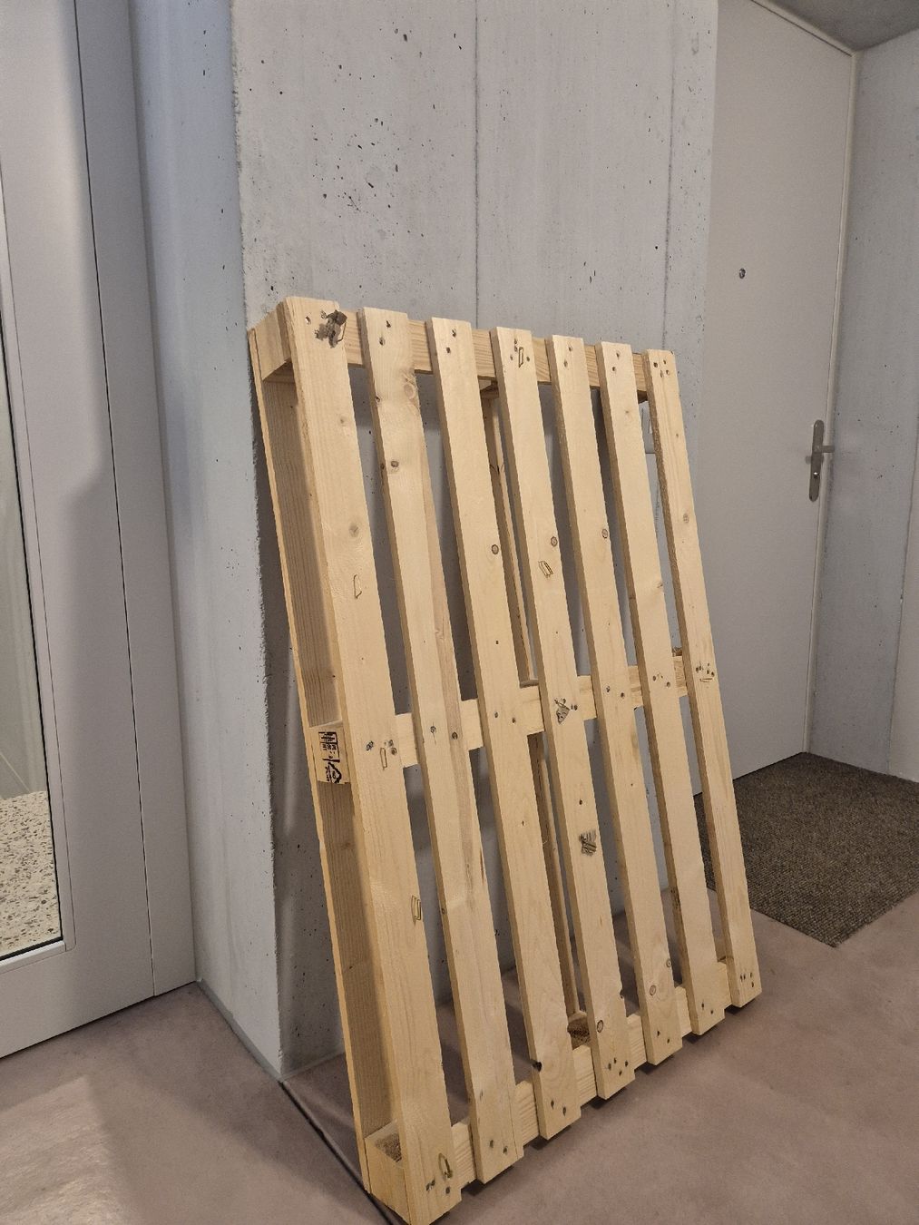 Paletten: Palette – Gebraucht aus Uster von PrinzLHP 1