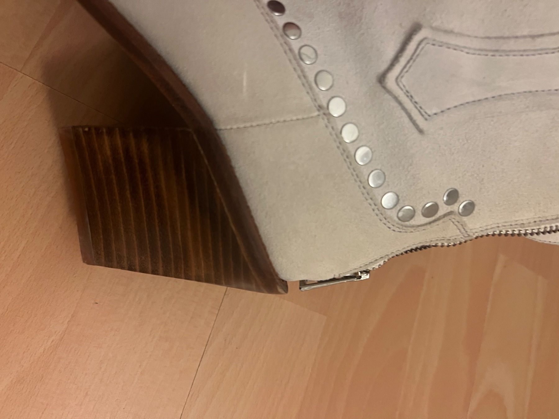 Zadig & Voltaire Damenschuhe: Zadig & Voltaire Boots – Neu (gemäss Beschreibung) aus Dübendorf von isa_xrt6 4