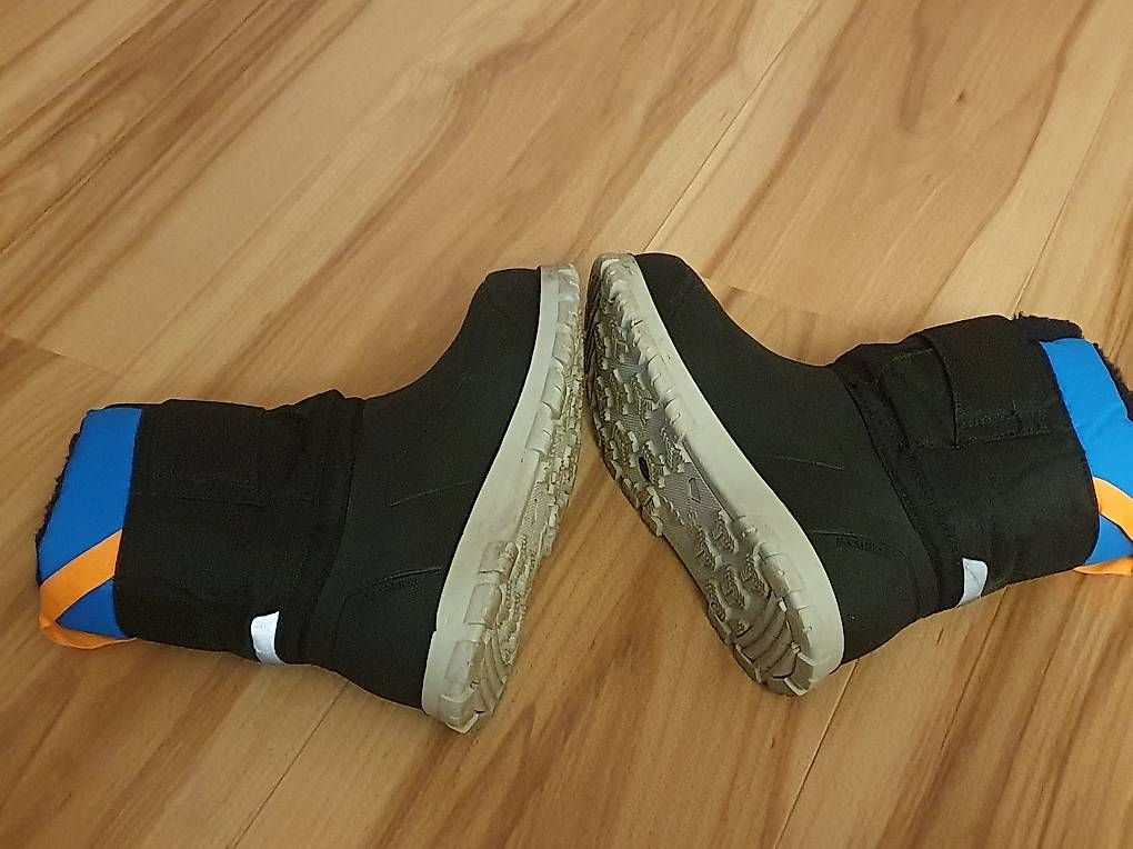 Scarpe per ragazzi: Winter Schuhe Grösse EU 35 – Nuovo (secondo la descrizione) da Schwyz venduto da Marhin 2