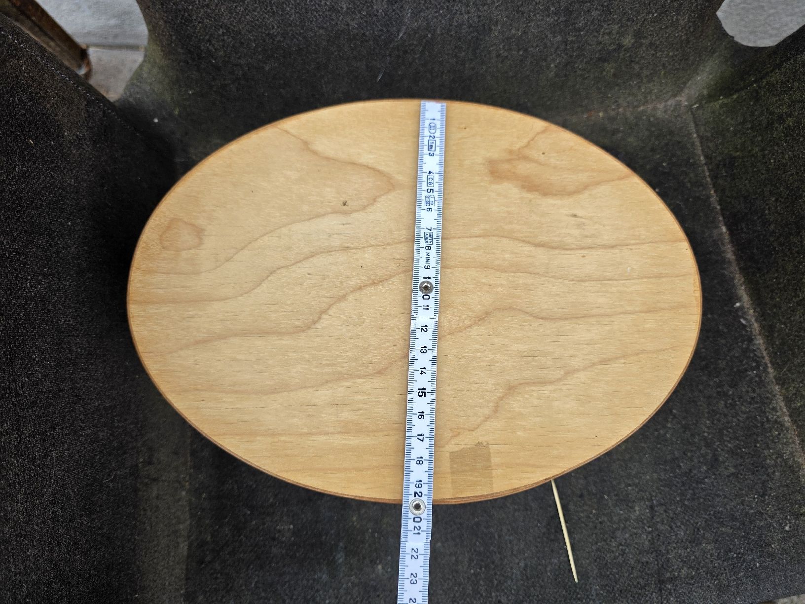 Cassapanche: Holzbox rund mit Deckel natur Grösse ca. 23cm – Usato da Wolfertswil venduto da Antiko 1