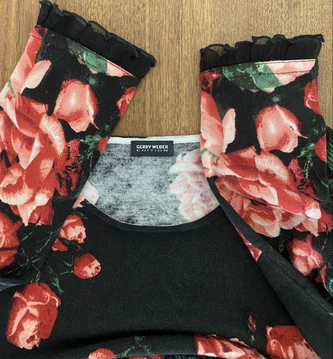 Gerry Weber Maglioni & Felpe: Gerry Weber Edition Feinstrick-Pullover mit Rosen Gr. S - 36 – Usato da Jona venduto da Flamingoo 1