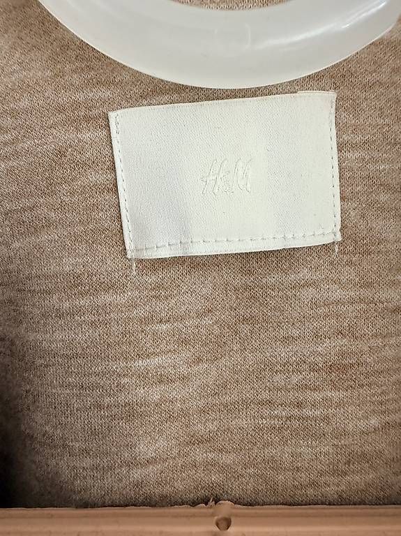 H&M Giacche: Surchemise H&M beige taille L – Usato da Vétroz venduto da est_xyr5 2