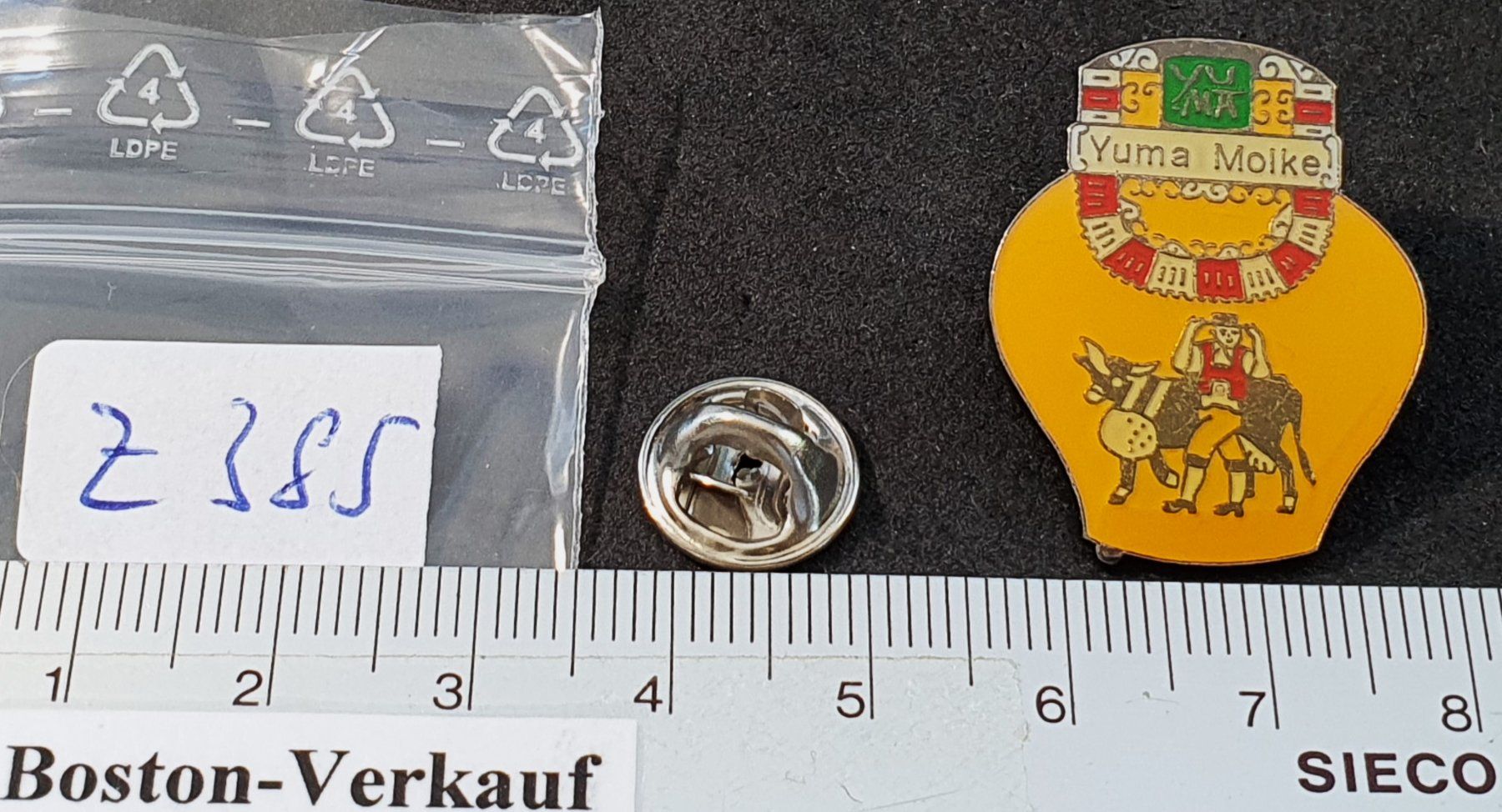 Plaketten & Abzeichen: Z385 - Pin  Yuma Molke Treichen Kuh & Senn – Gebraucht aus Reinach BL von Boston-Verkauf 1