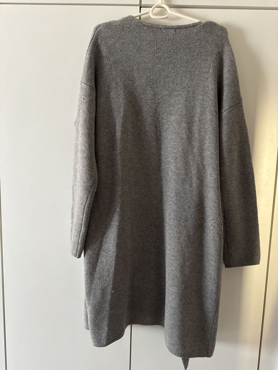 Bershka Maglioni & Felpe: Cardigan grigio – Usato da Rancate venduto da Waly__ 5