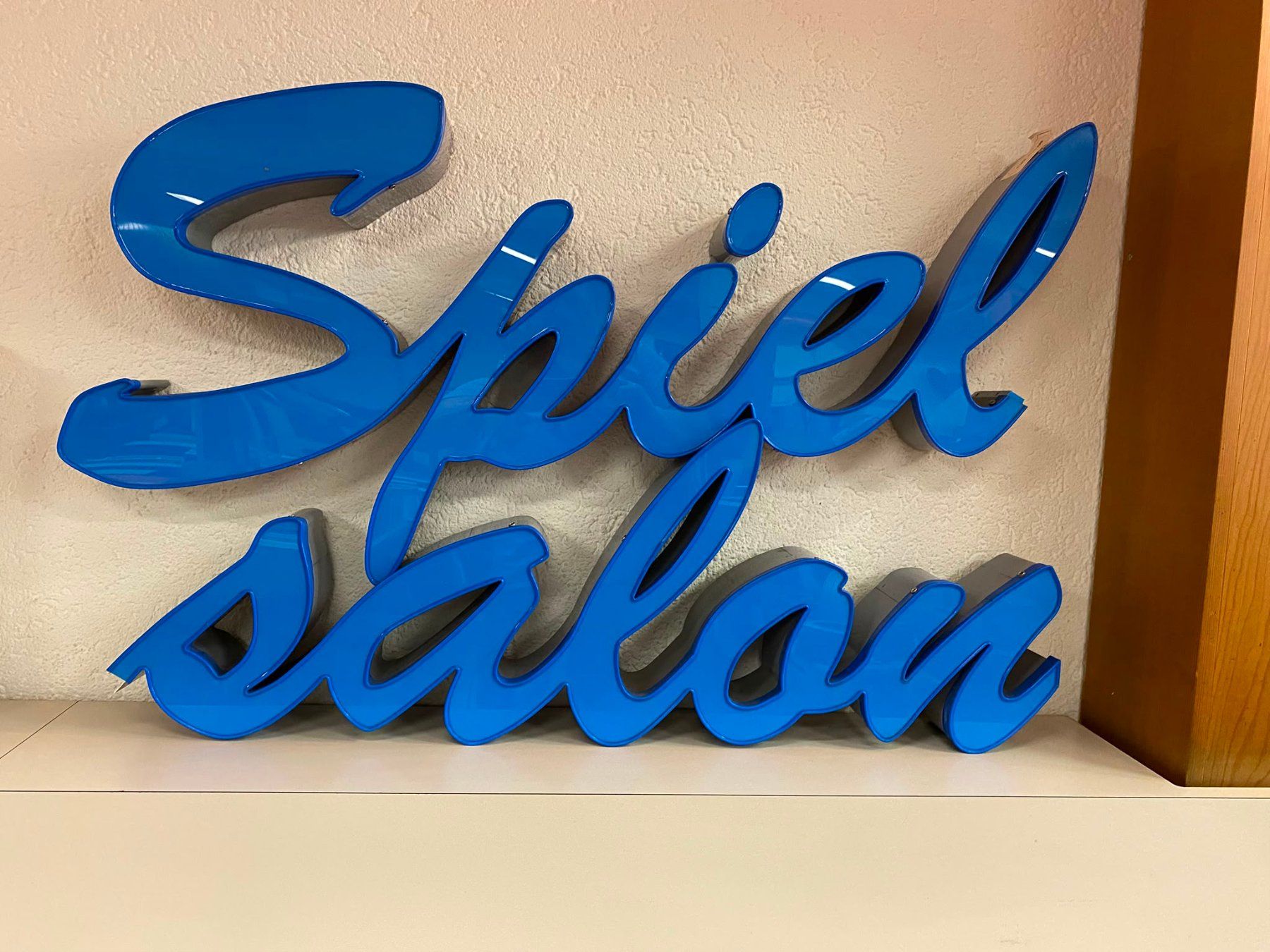 Lampen: Leuchtschrift Spielsalon – Gebraucht aus Köniz von Vintagetoys