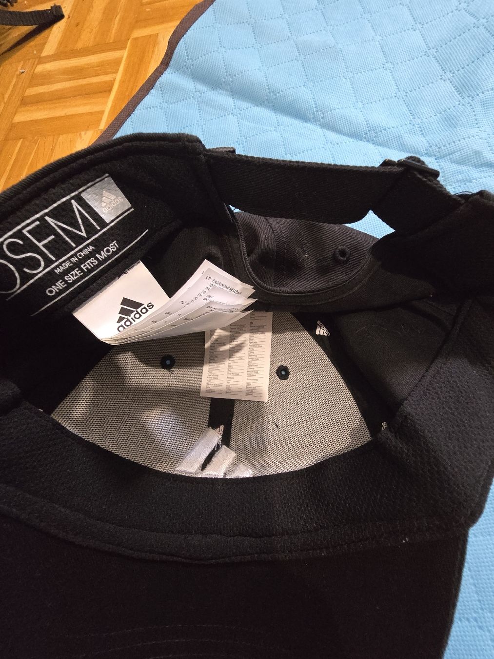 Adidas Copricapi, berretti & cappellini: Casquette Adidas Neuve – Usato da Mont-sur-Lausanne venduto da Didinho 3