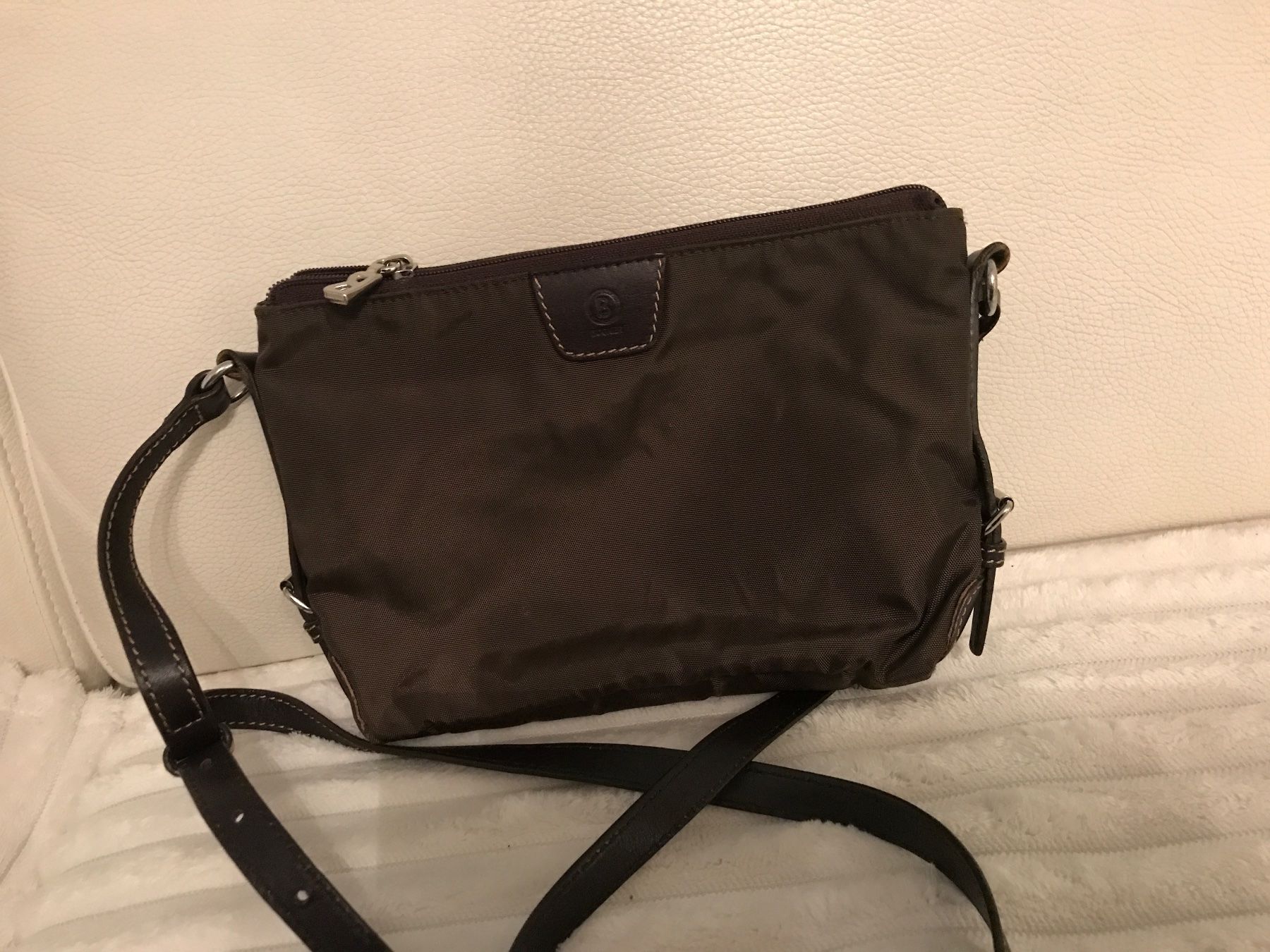Bogner Borse: Bogner Umhängetasche, dunkel braun – Usato da Wettingen venduto da Andres54