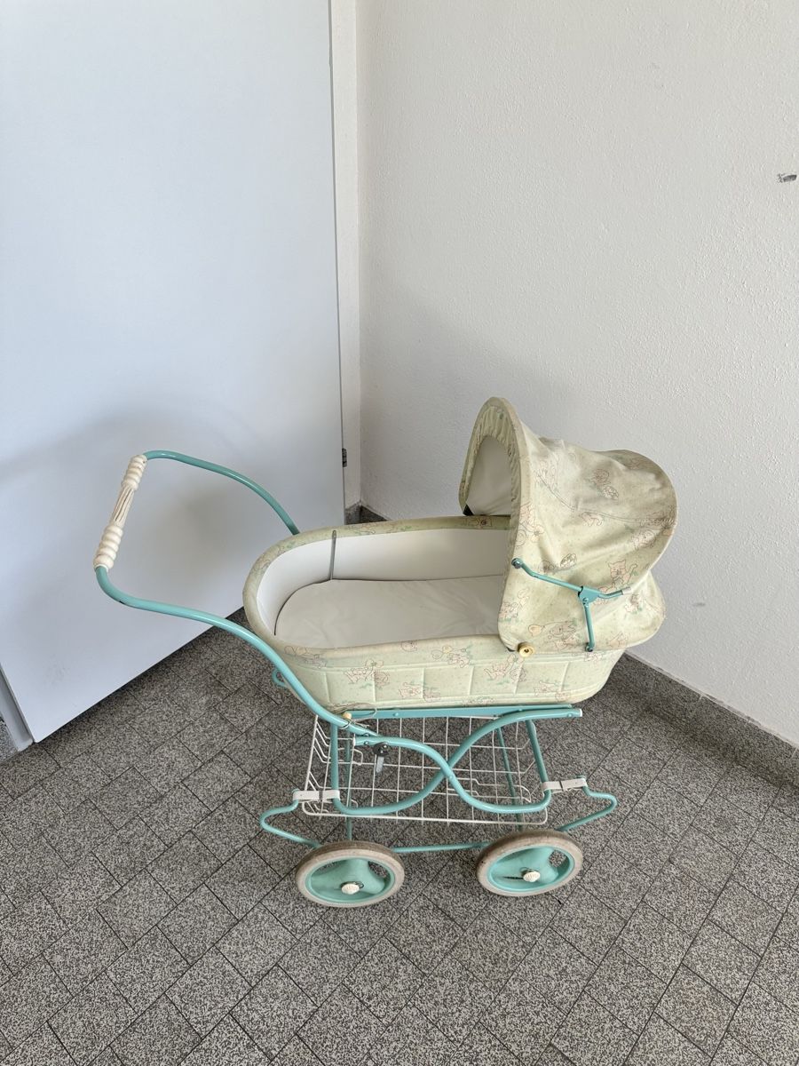 Puppenwagen: Puppe Buggy Kinderwagen – Gebraucht aus Zürich von Kat_5557 1