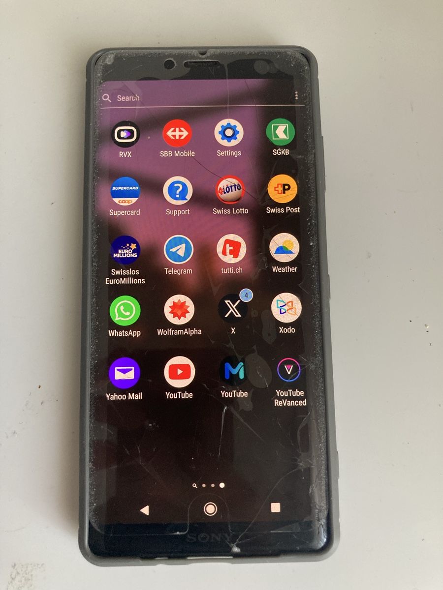Sony Portables: Sony Xperia XZ3 – Défectueux à Flawil par rcnkr 7