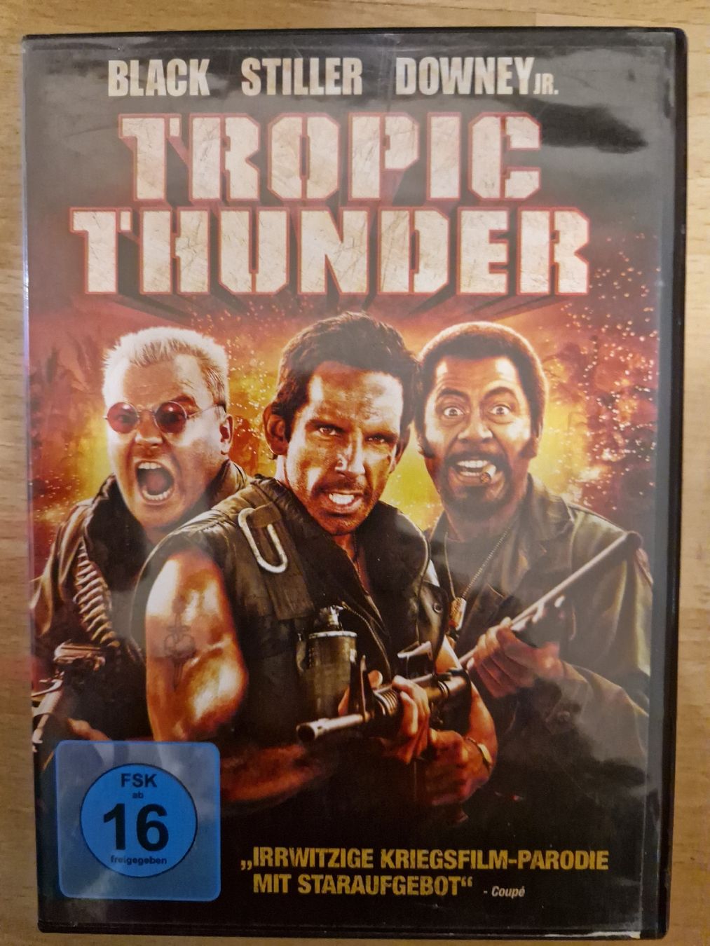 Tutti i DVDs: TROPIC THUNDER – Usato da Zürich venduto da Arianco